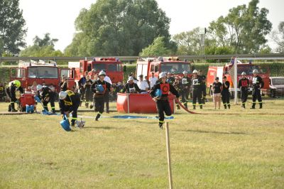 Zawody sportowo-pożarnicze - zdjęcie nr 18