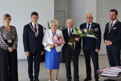 Zdjęcie z obchodów jubileuszu 50-lecia pożycia małżeńskiego