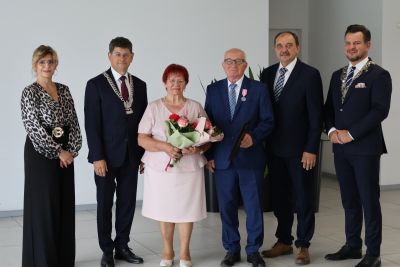 Zdjęcie z obchodów jubileuszu 50-lecia pożycia małżeńskiego