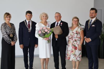 Zdjęcie z obchodów jubileuszu 50-lecia pożycia małżeńskiego