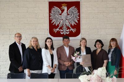 Zdjęcie z wręczenia aktu nadania stopnia nauczyciela mianowanego