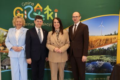 Zdjęcie z otwarcia żłobka